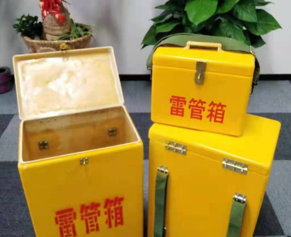 梁山玻璃钢雷管箱有哪些特点