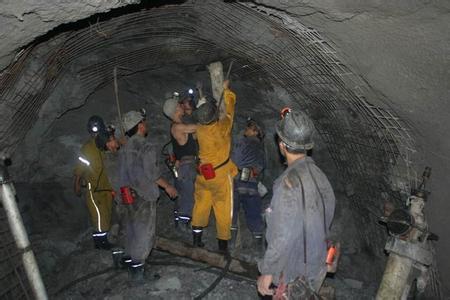 梁山工程爆破中的危险因素分析以及应对工程爆破危险的措施